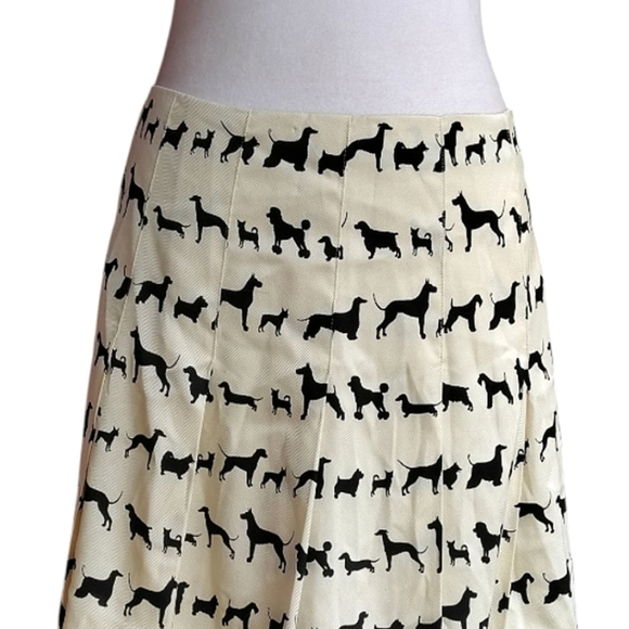 Trina Turk Dog Printed Silk Pleated Midi Skirt Black Cream Size 4 - Picture 4 of 8